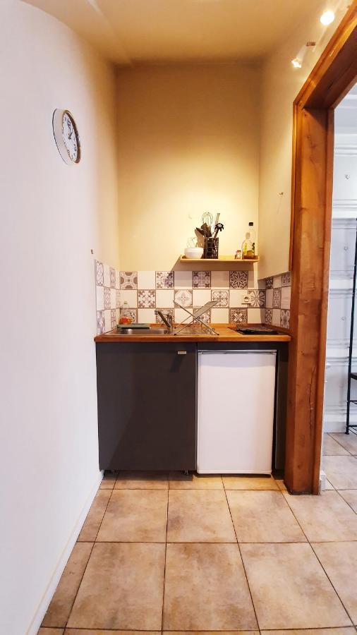 Le Studio Avec Parking Prive Honfleur Exterior foto